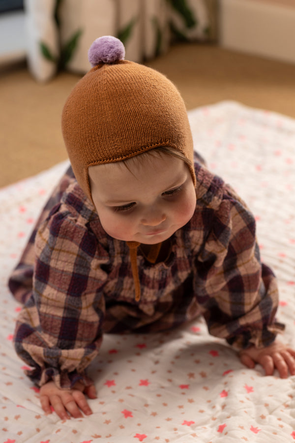 Cashmere Baby Bonnet, Toffee with Lupin Pom